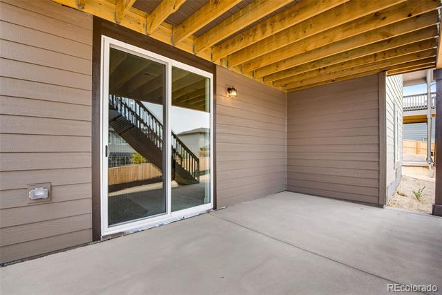 14404 Shasta Daisy Point