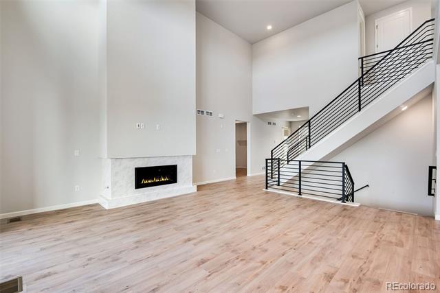 14404 Shasta Daisy Point