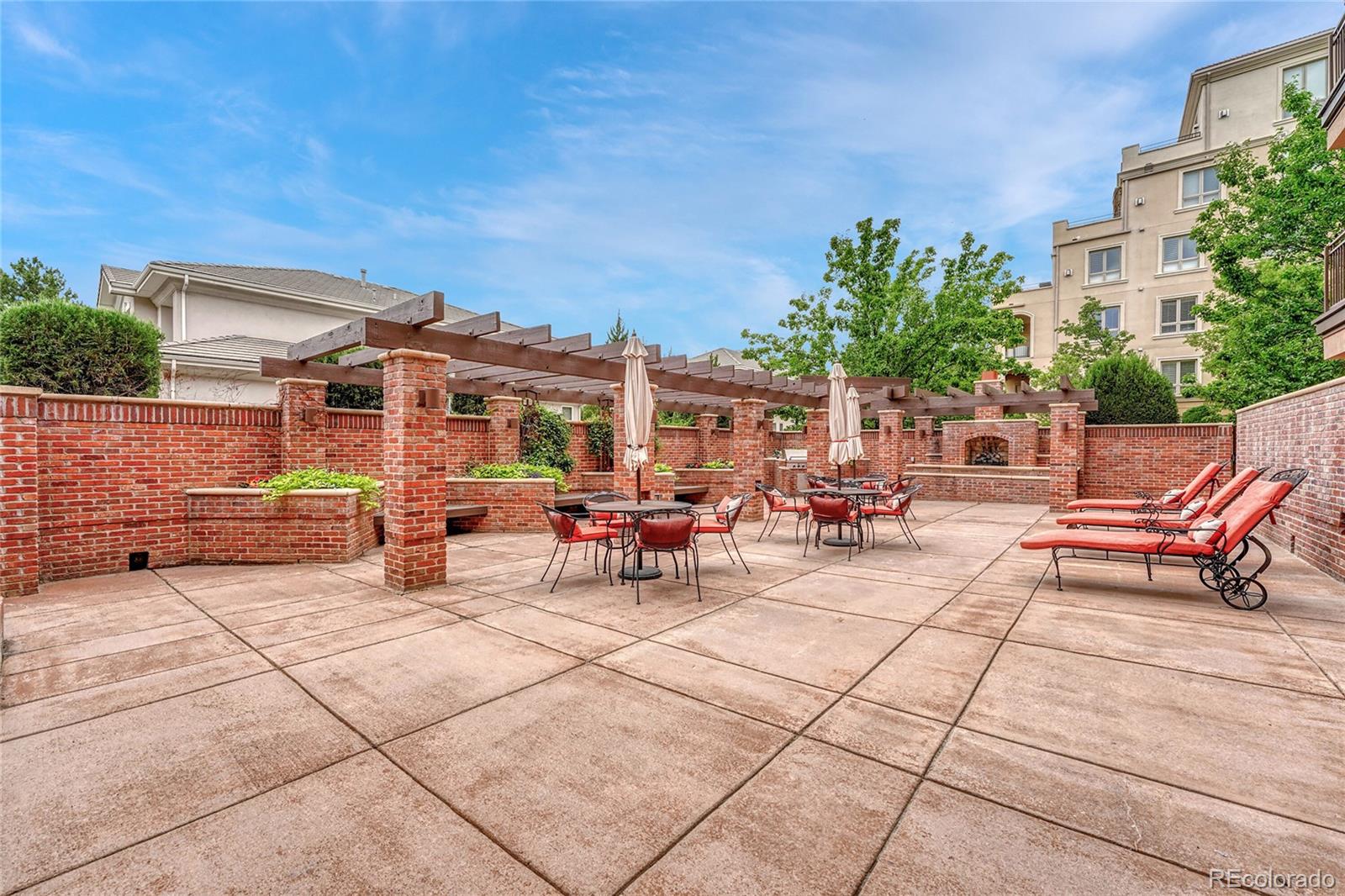 2700 E Cherry Creek South Drive Unit: 214