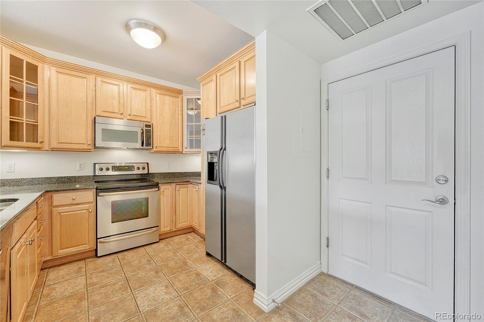 2700 E Cherry Creek South Drive Unit: 214