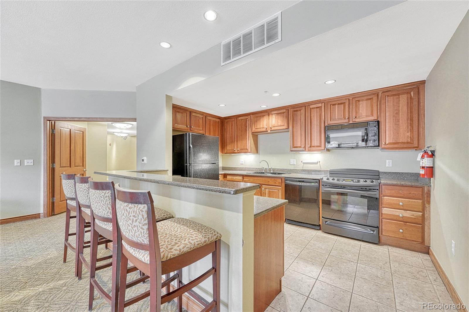 2700 E Cherry Creek South Drive Unit: 214