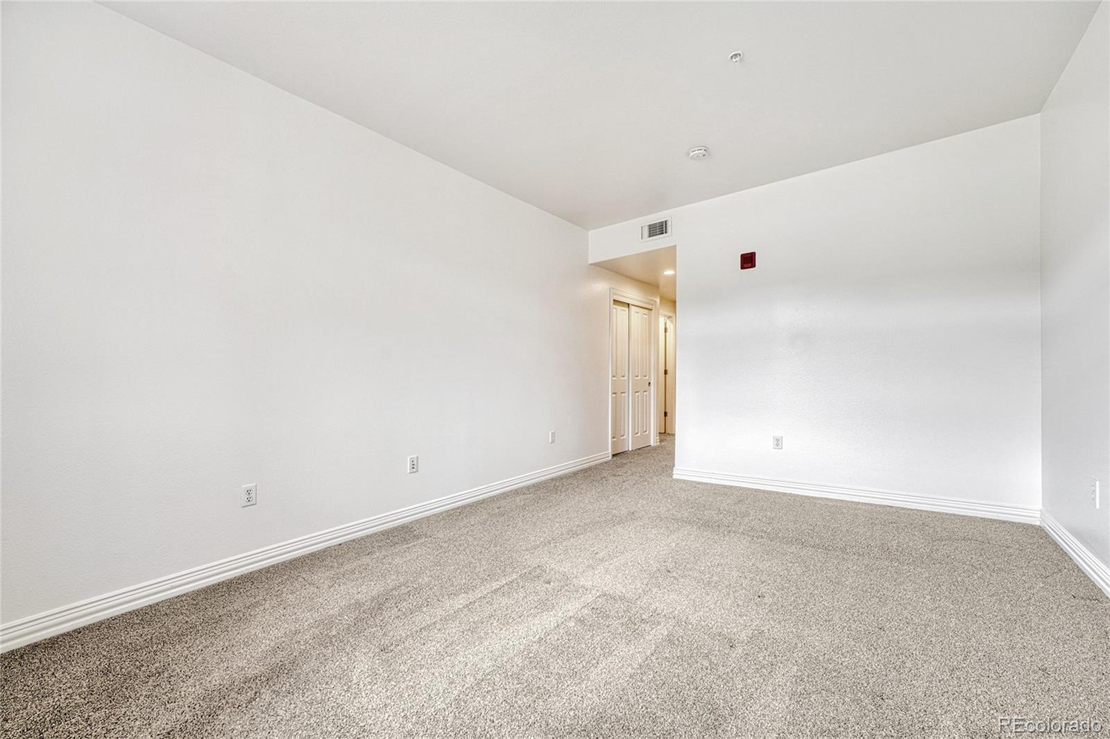 2700 E Cherry Creek South Drive Unit: 214