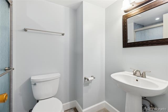 4570 E Yale Avenue Unit: 706