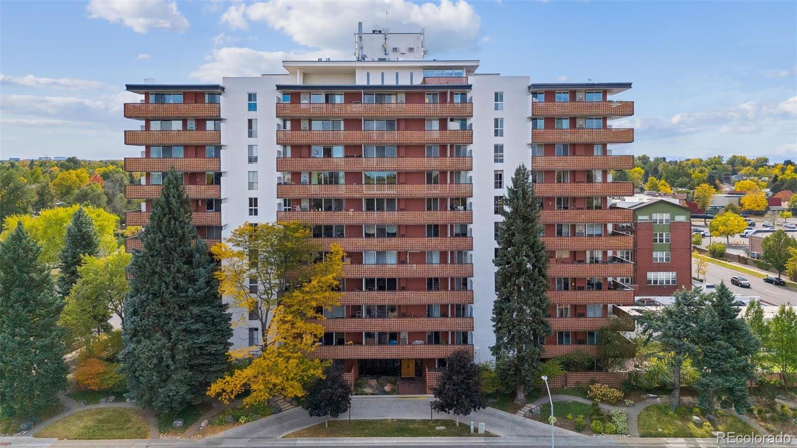 4570 E Yale Avenue Unit: 706