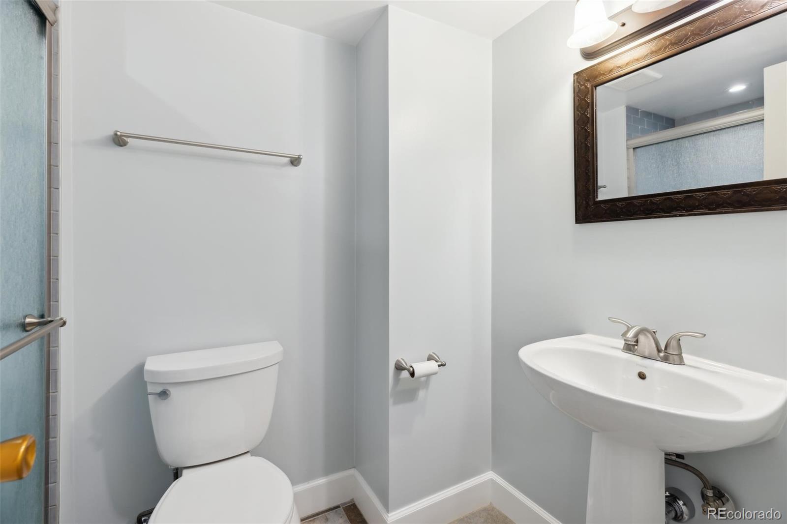 4570 E Yale Avenue Unit: 706