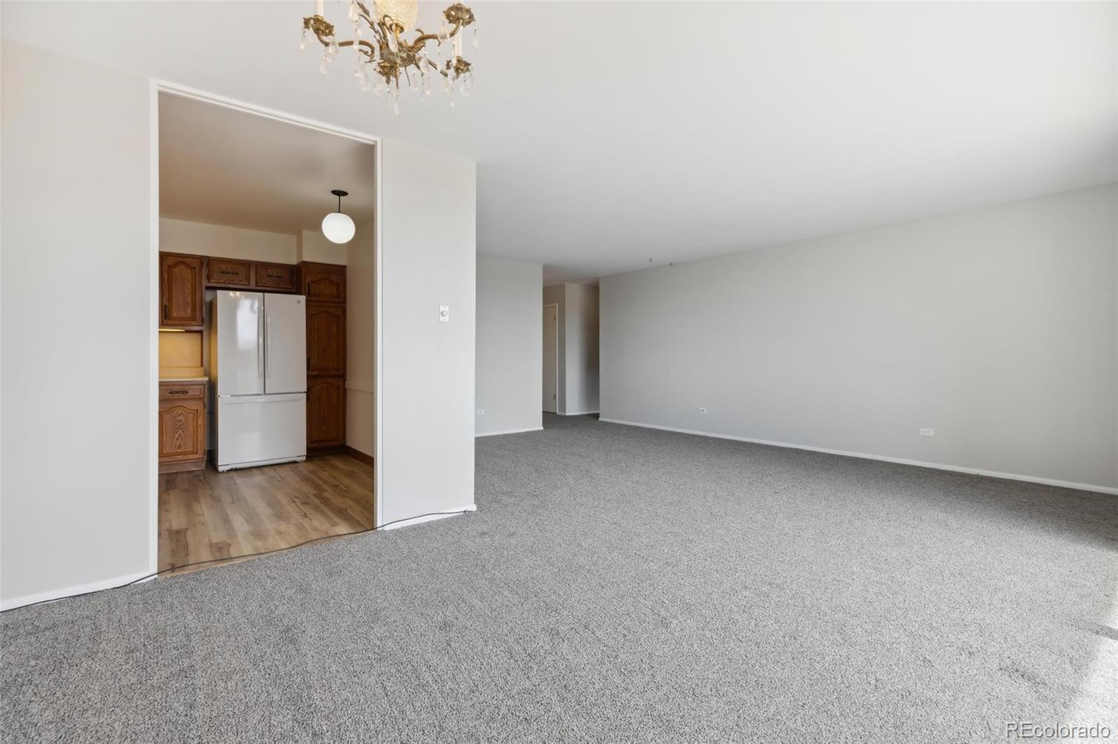 4570 E Yale Avenue Unit: 706