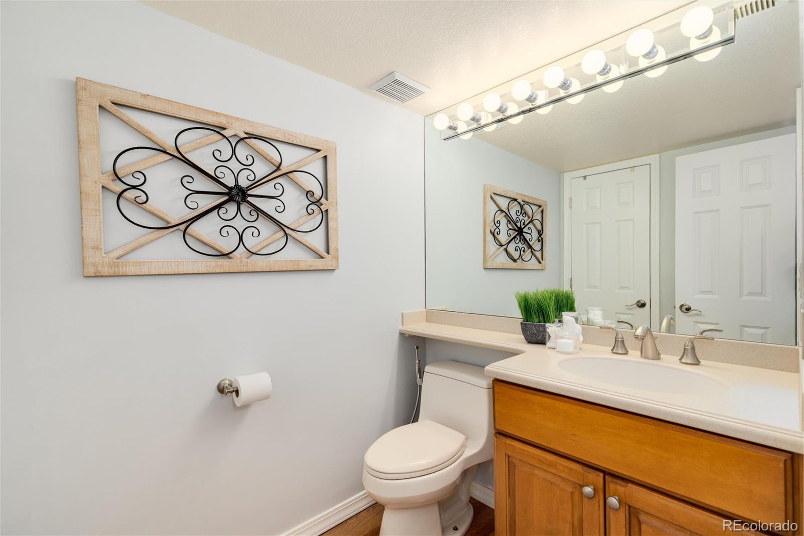 4301 S Pierce Street Unit: 12B