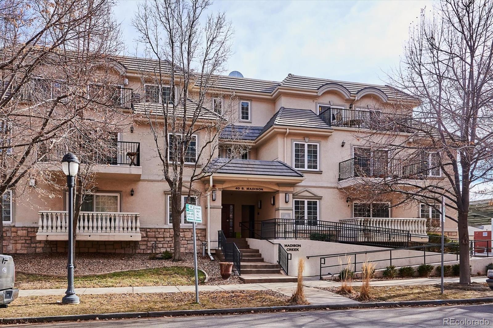 40 S Madison Street Unit: 102