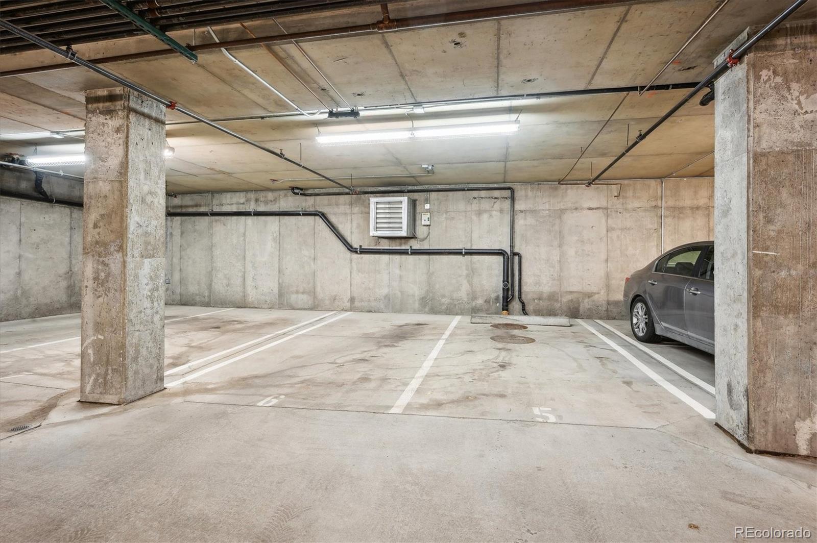 40 S Madison Street Unit: 102