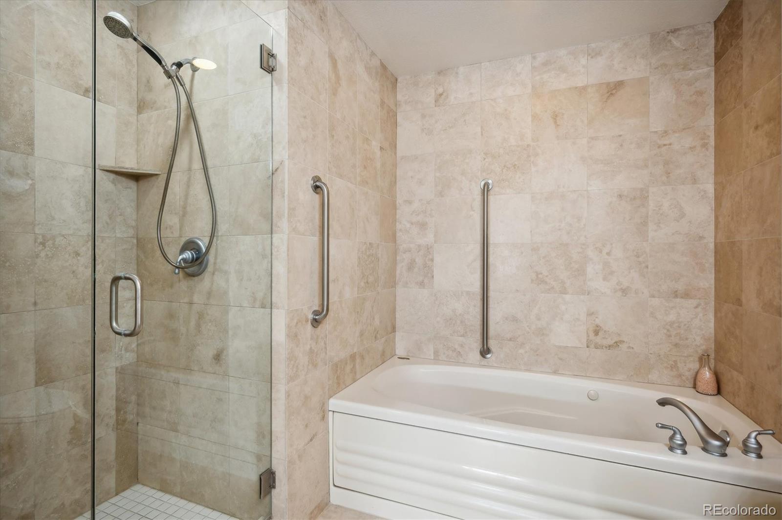 40 S Madison Street Unit: 102