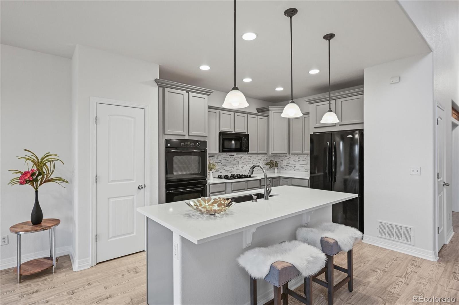 42225 Kingsmill Circle