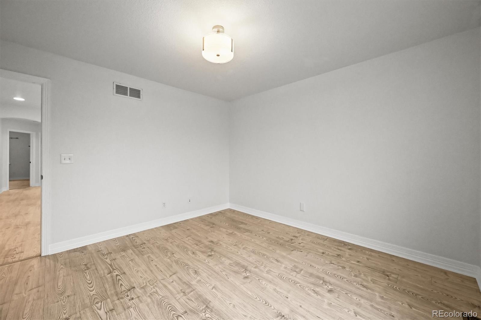 42225 Kingsmill Circle