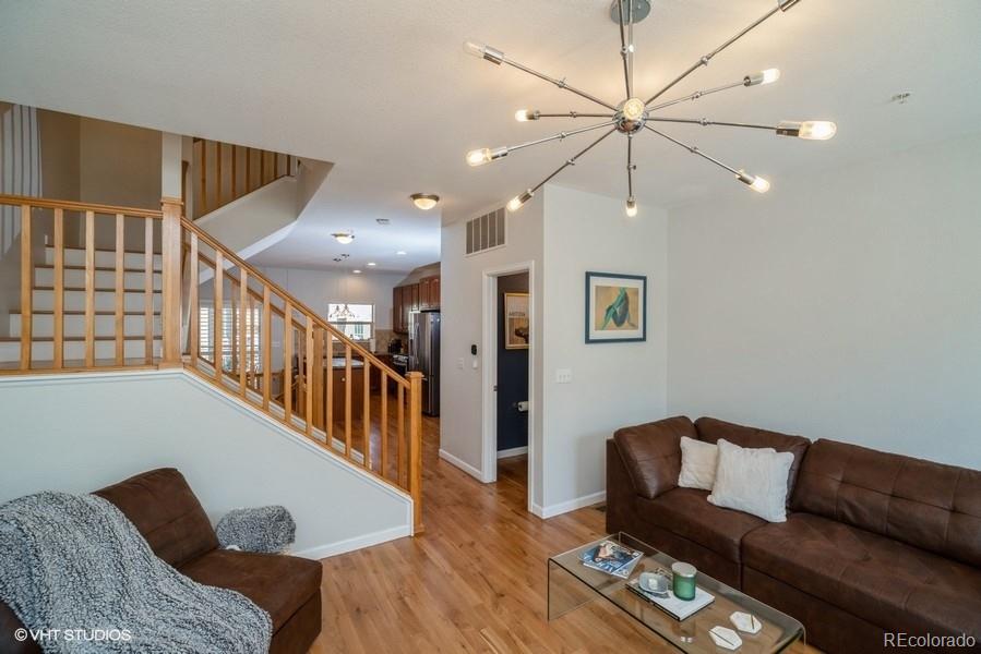 6927 W Virginia Place