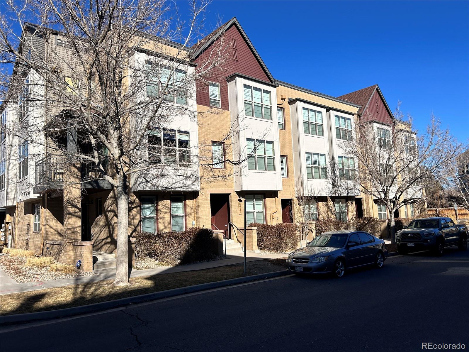 6927 W Virginia Place