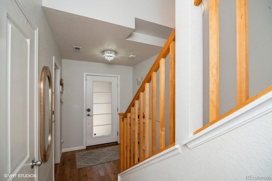 6927 W Virginia Place