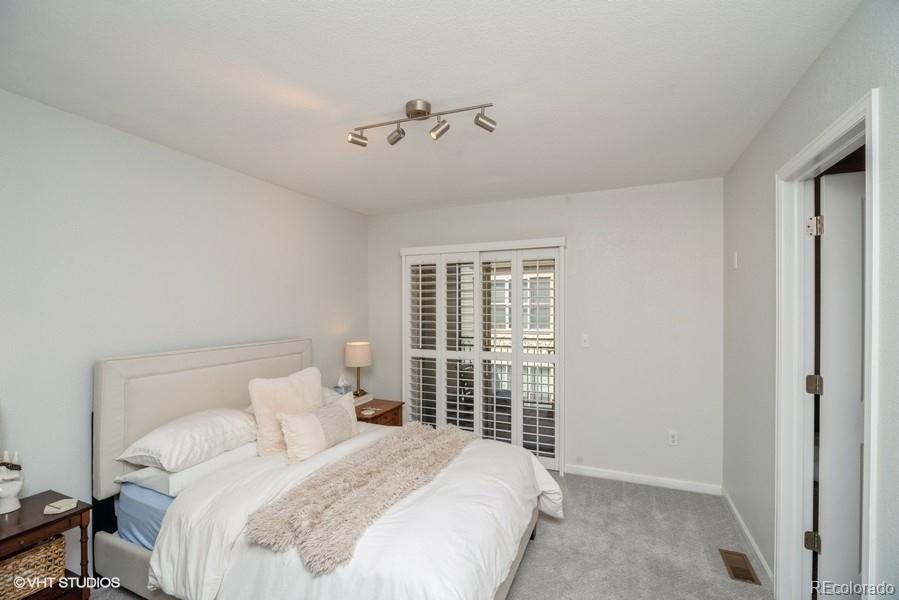 6927 W Virginia Place