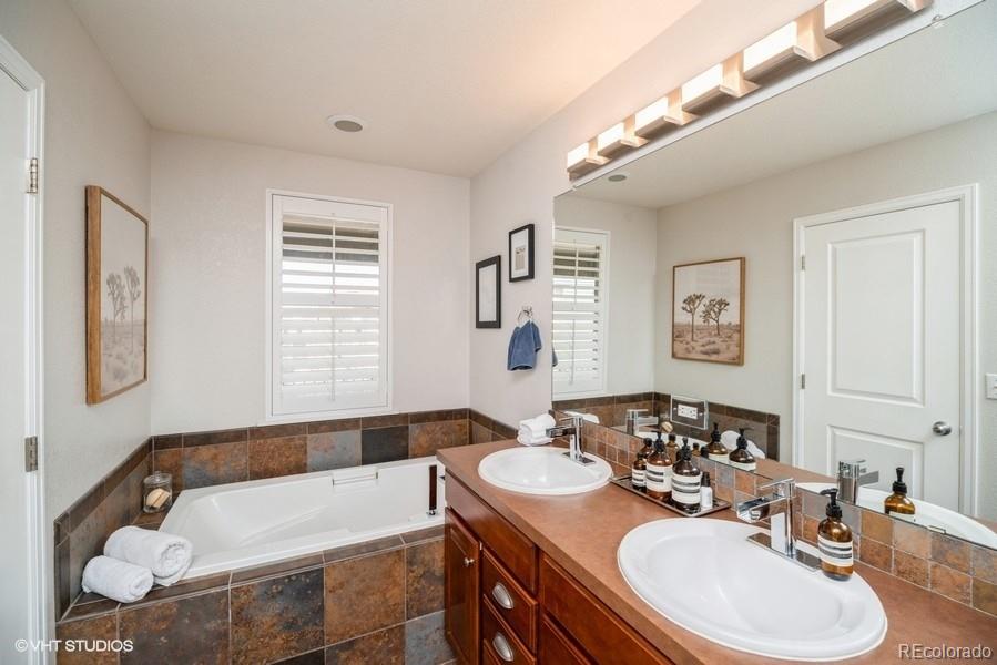 6927 W Virginia Place