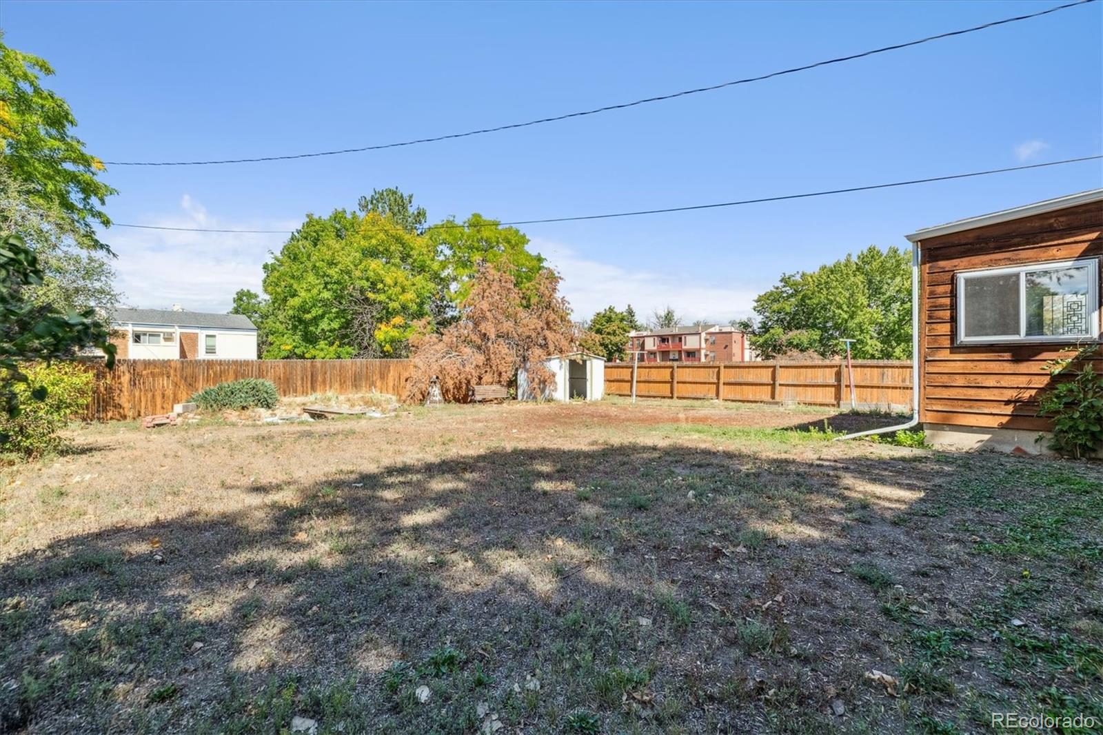 7255 E Louisiana Avenue