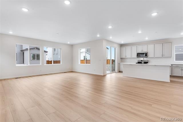 13551 E 99th Place