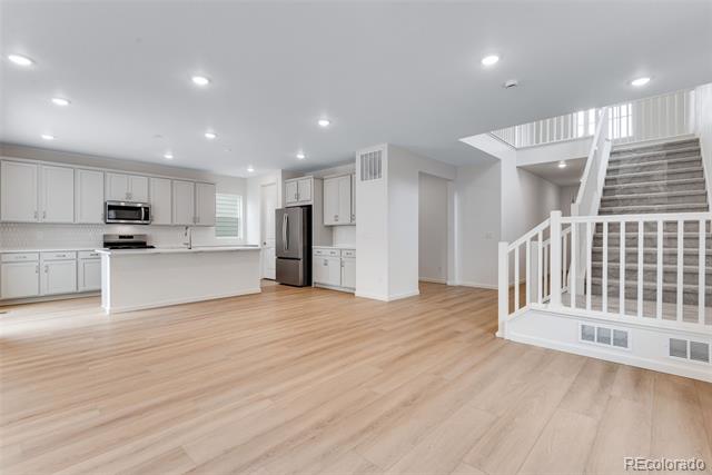 13551 E 99th Place