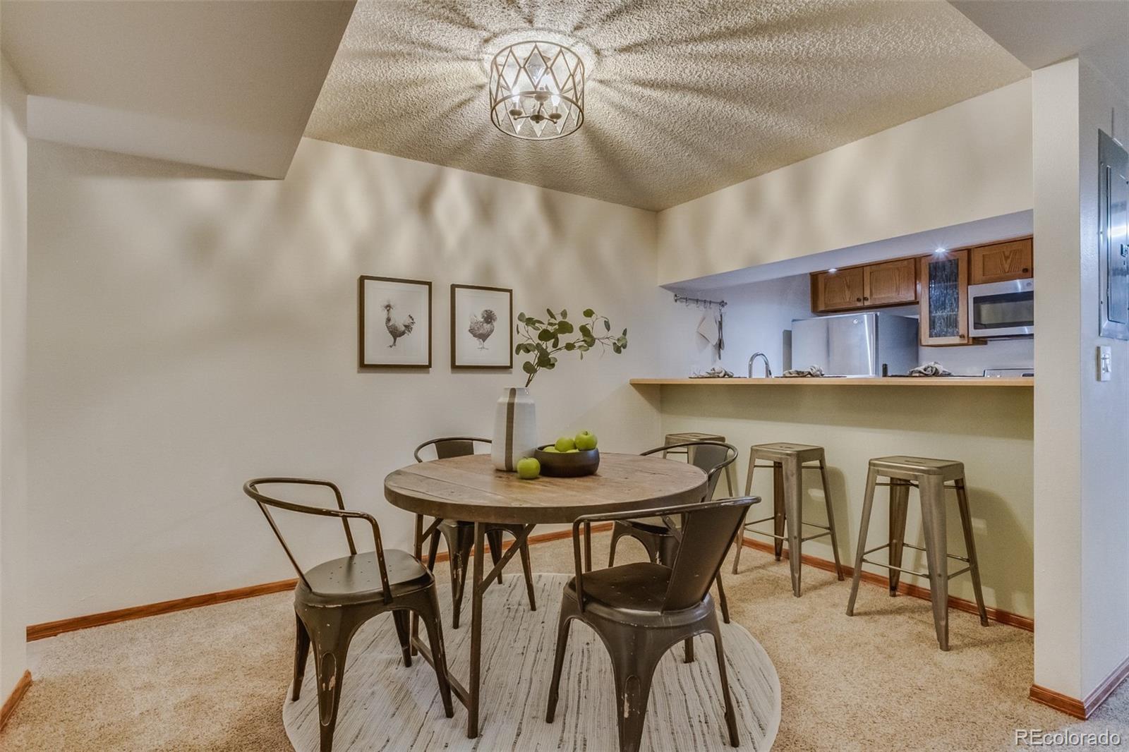 540 S Forest Street Unit: 4-202