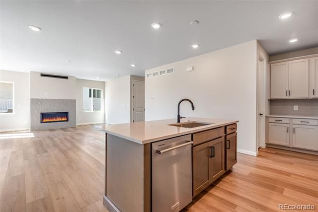 6882 Oak Canyon Circle