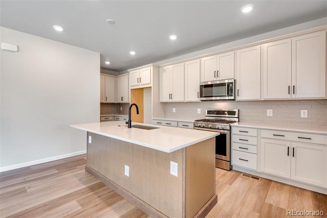 6882 Oak Canyon Circle