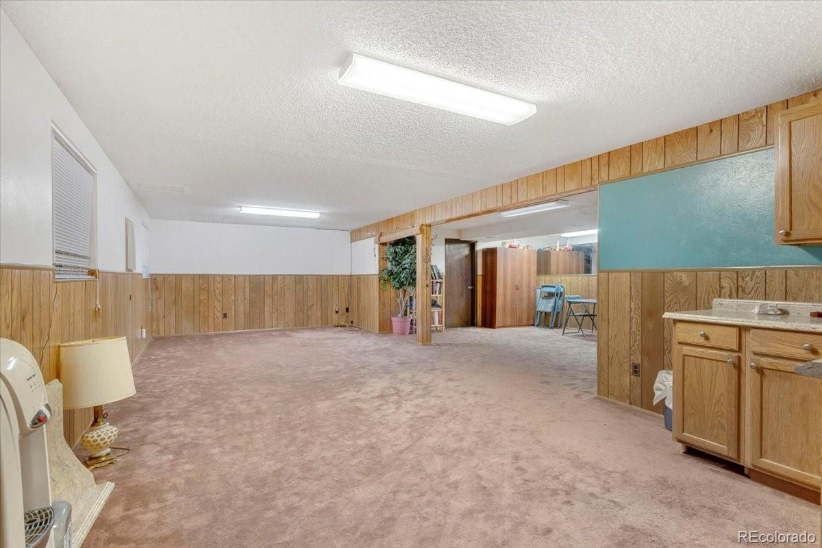 16643 E Rice Circle