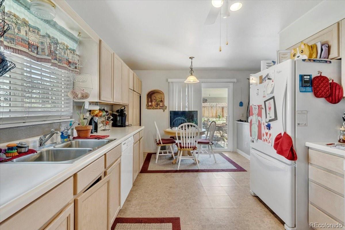 16643 E Rice Circle