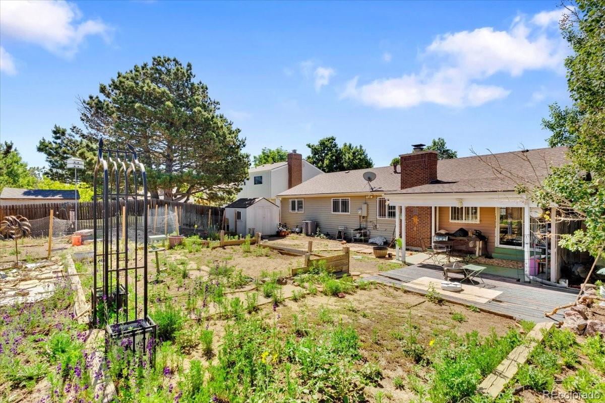 16643 E Rice Circle