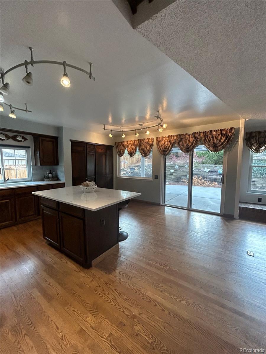 8002 Field Court