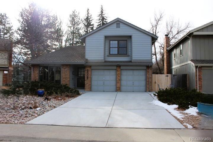 8002 Field Court