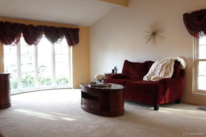 8002 Field Court