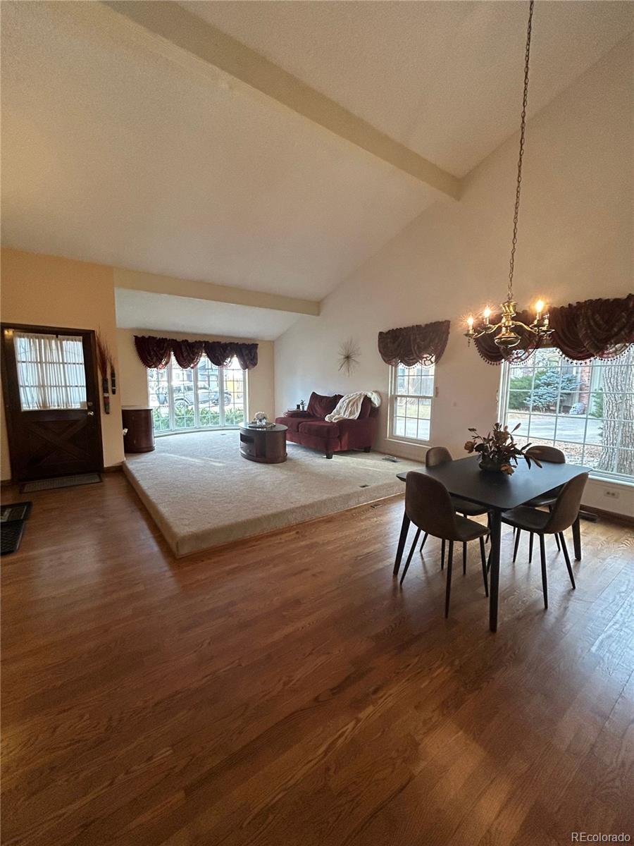 8002 Field Court