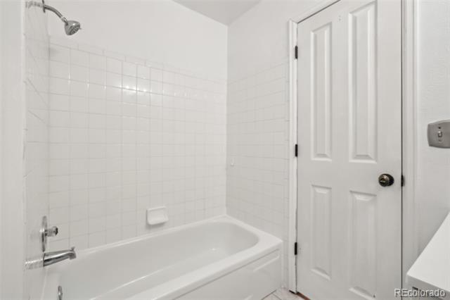 925 Elm Street