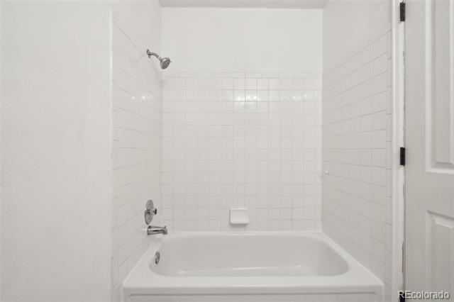 925 Elm Street