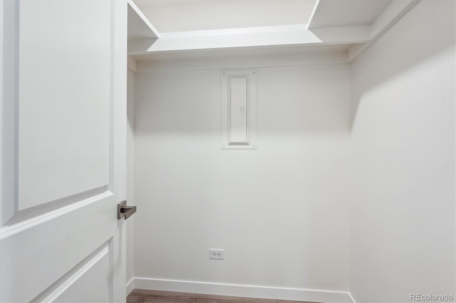 610 S Alton Way Unit: 5D