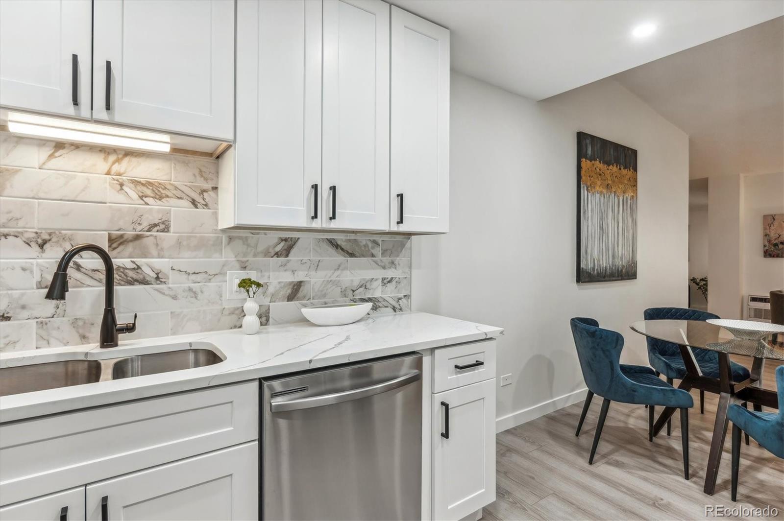 610 S Alton Way Unit: 5D