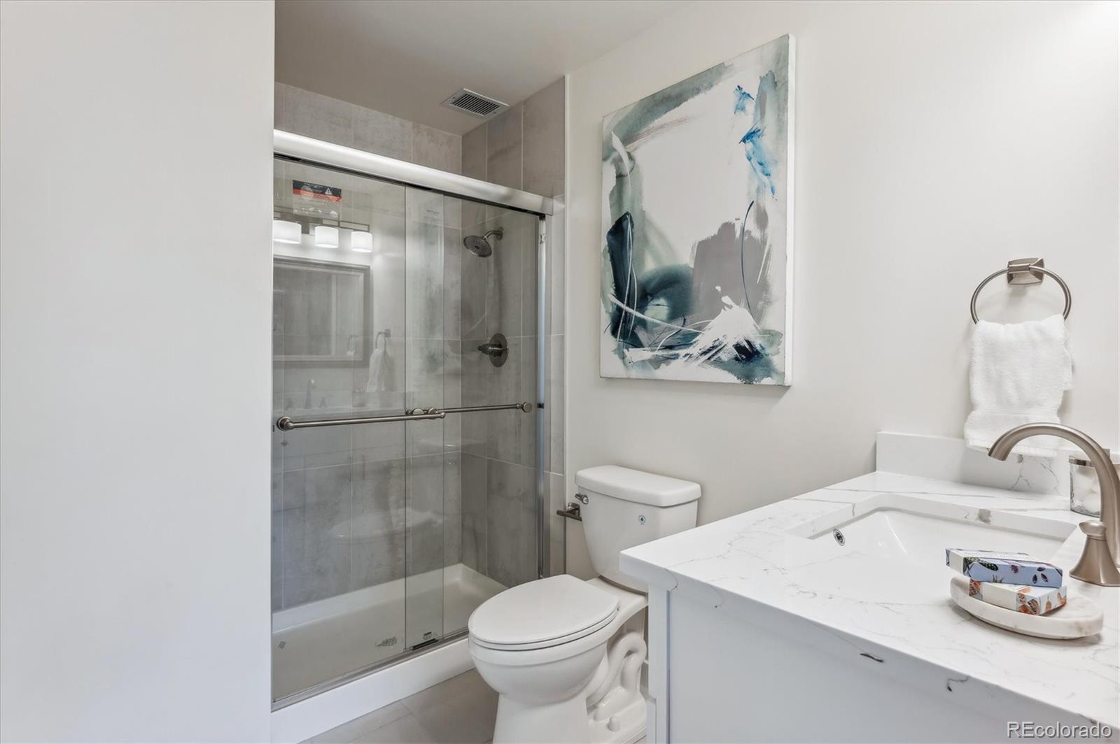 610 S Alton Way Unit: 5D