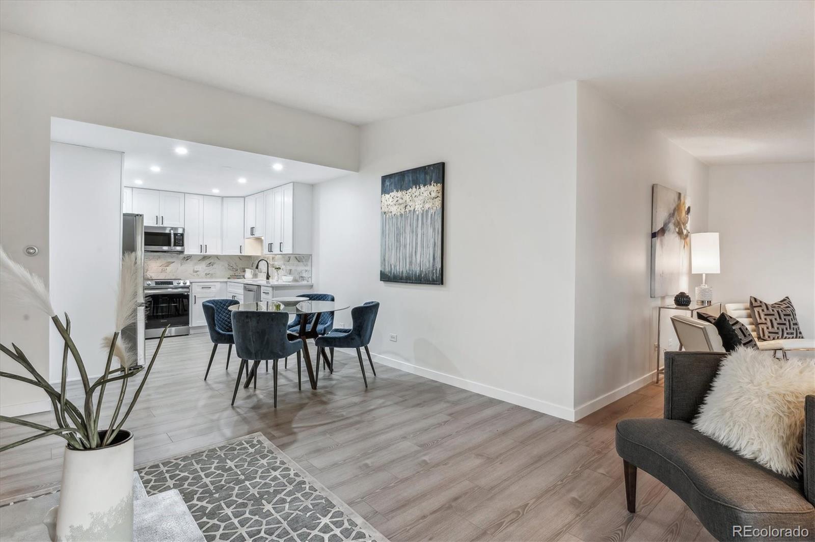 610 S Alton Way Unit: 5D