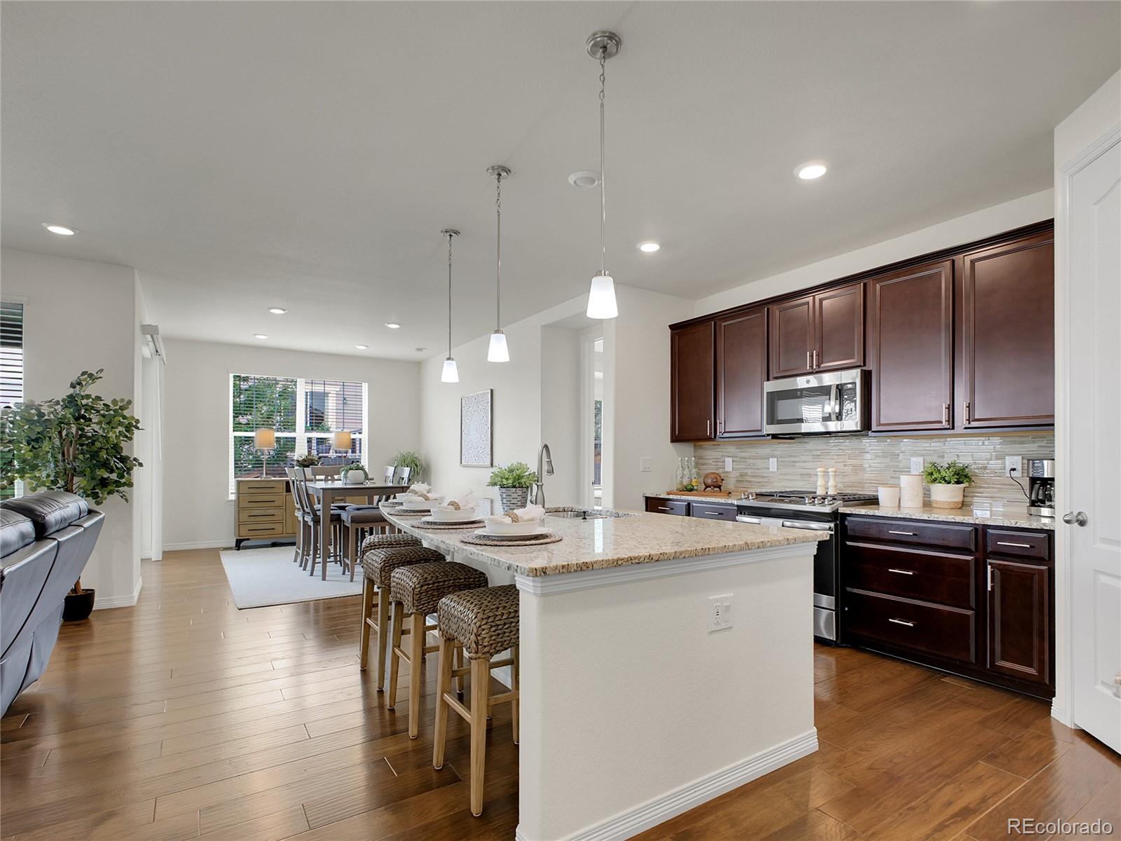 14861 Chicago Street