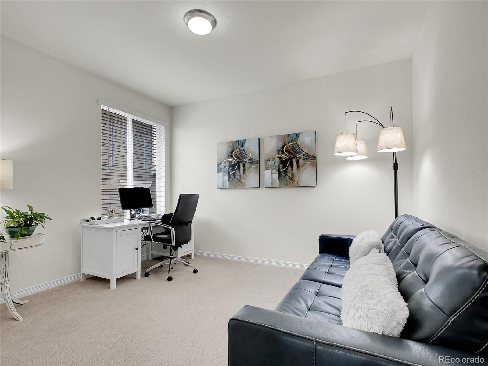 14861 Chicago Street