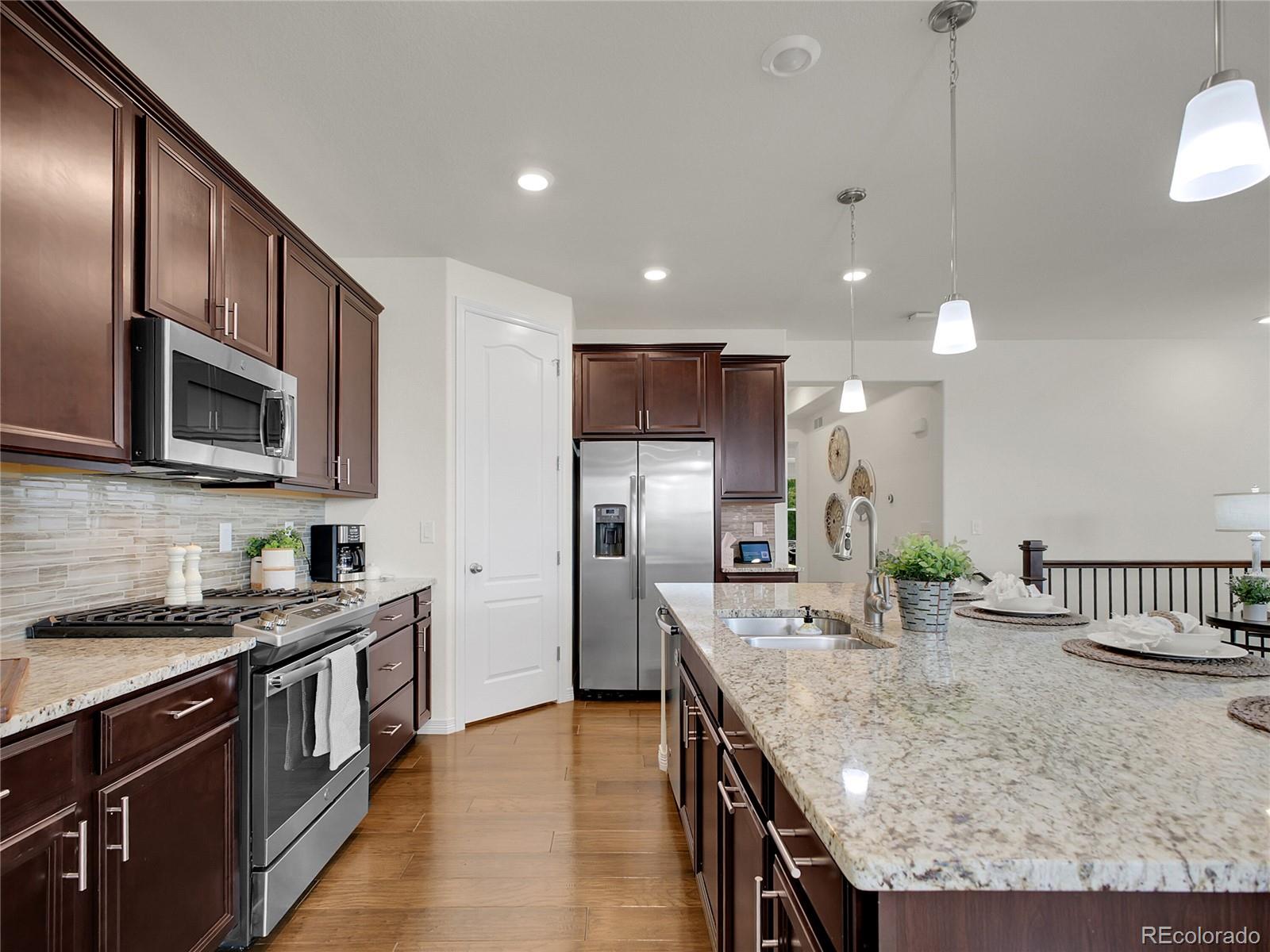 14861 Chicago Street