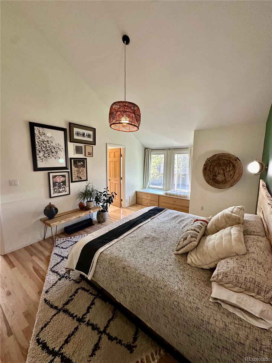 23666 Pondview Place Unit: H