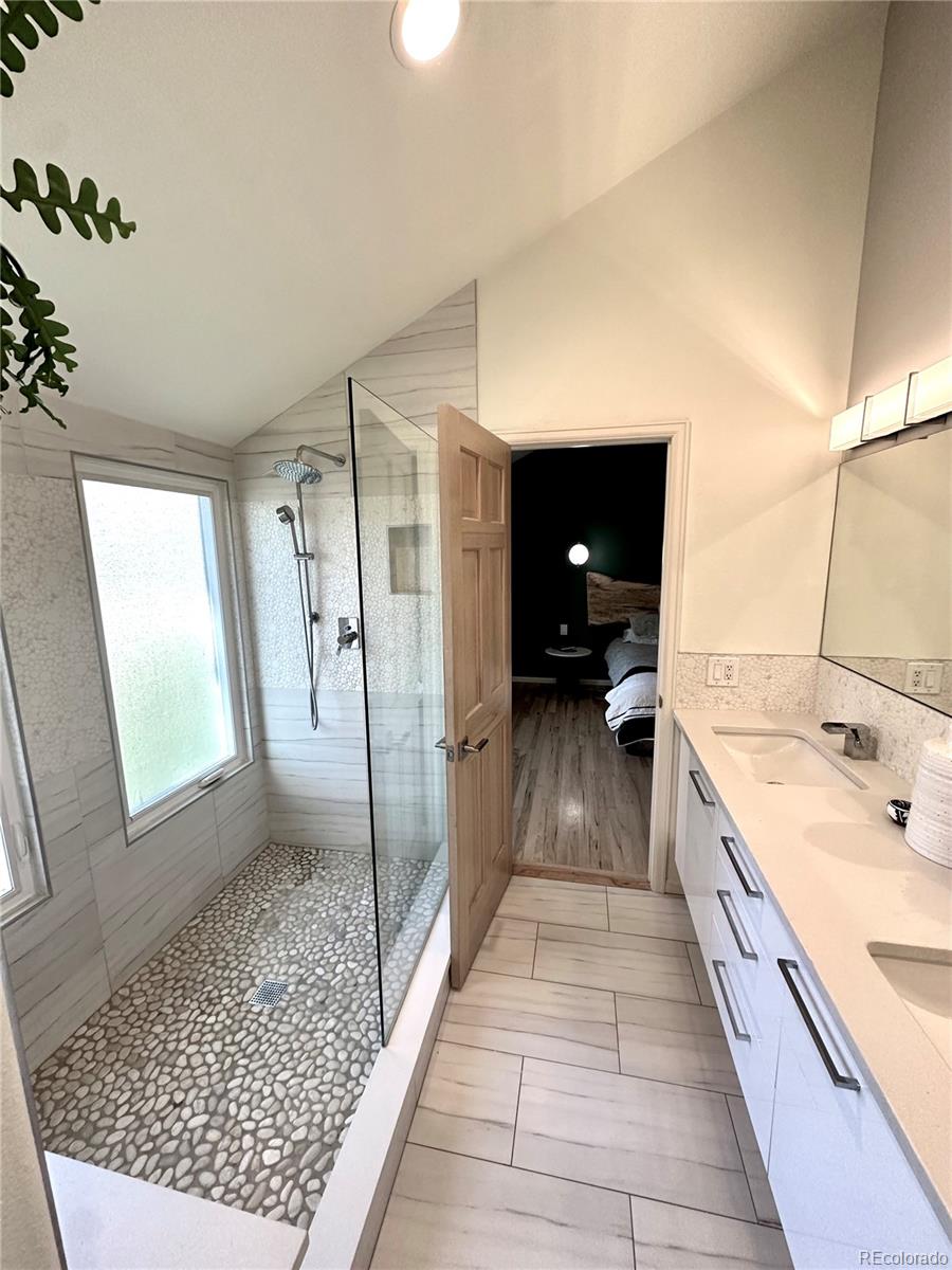 23666 Pondview Place Unit: H