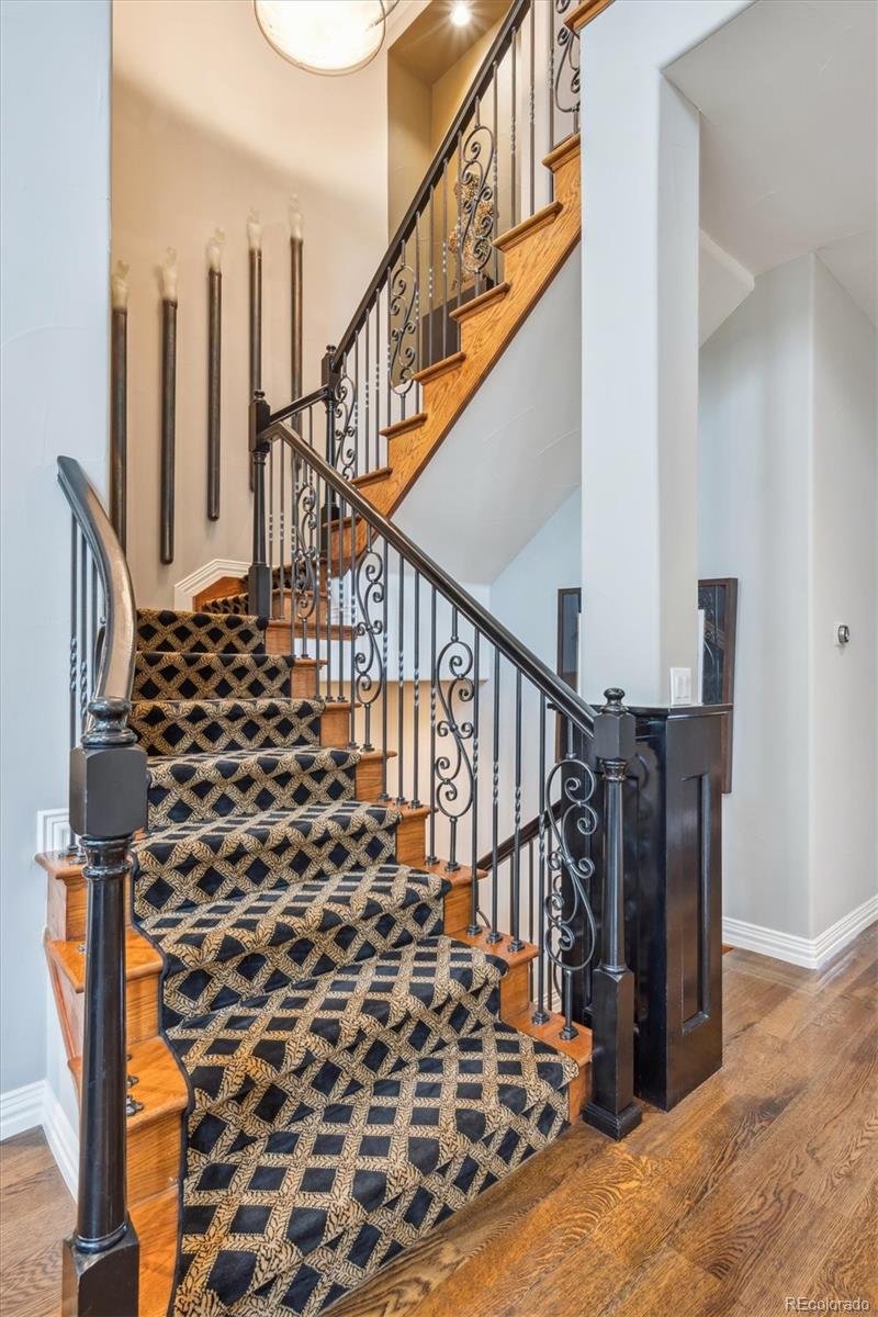 9060 E Harvard Avenue