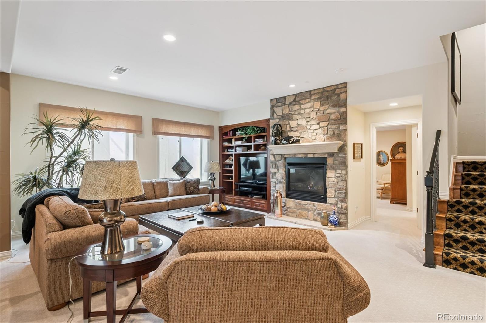 9060 E Harvard Avenue