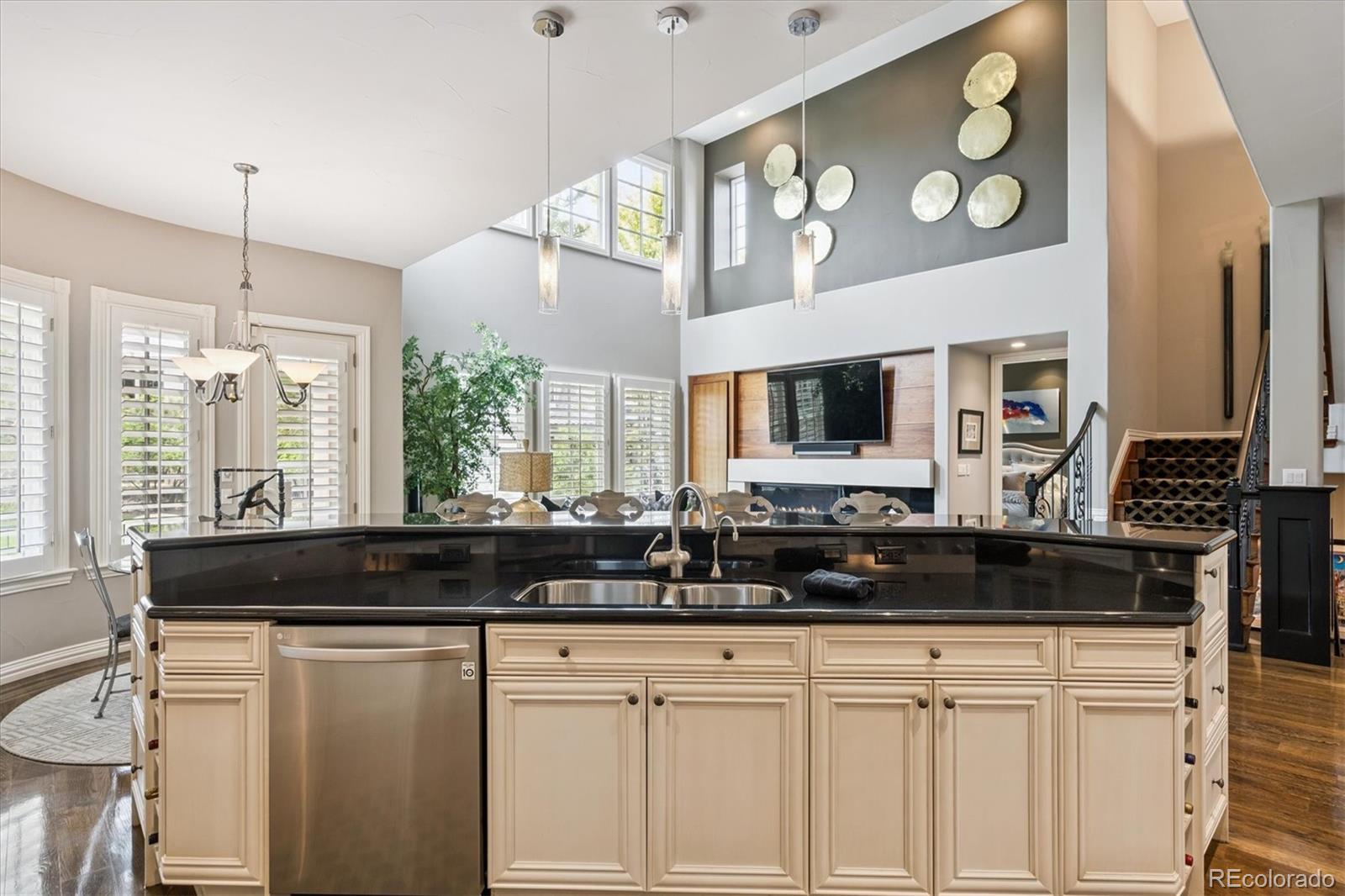 9060 E Harvard Avenue