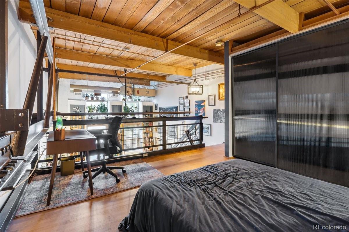 1111 Osage Street Unit: 11
