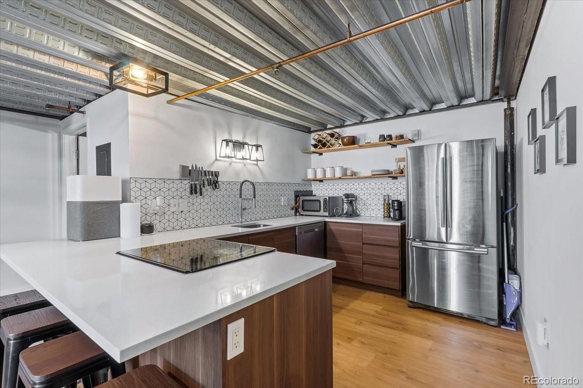 1111 Osage Street Unit: 11